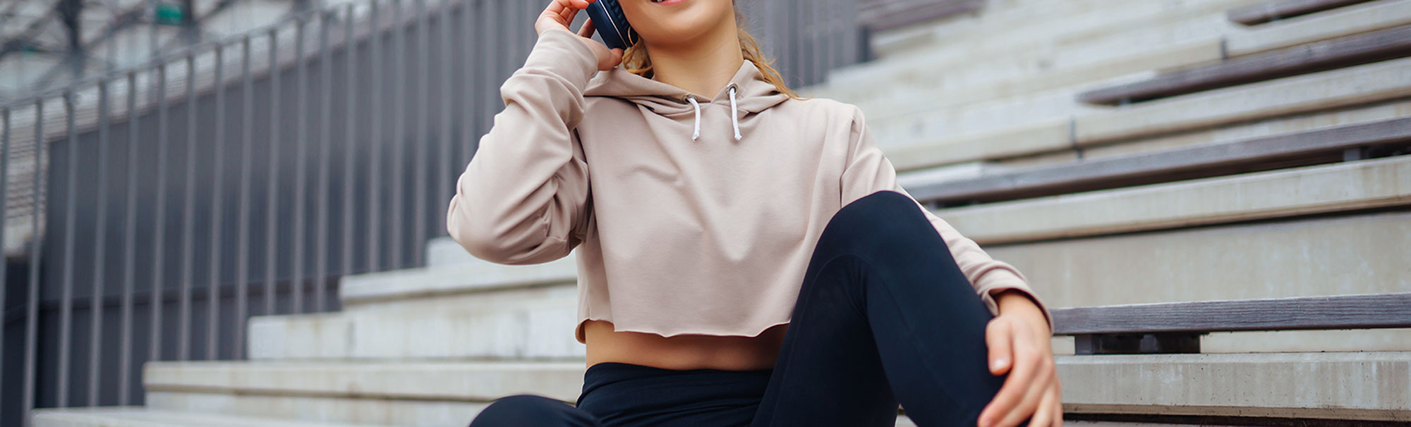 Immagine ragazza con abbigliamento